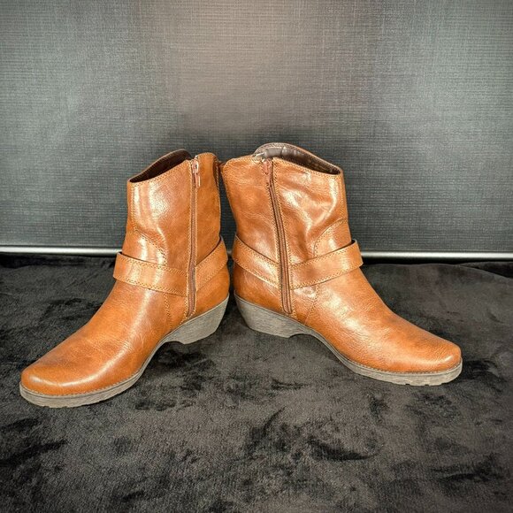 A2 by Aerosoles Brown Ankle Boots - Picture 4 of 12